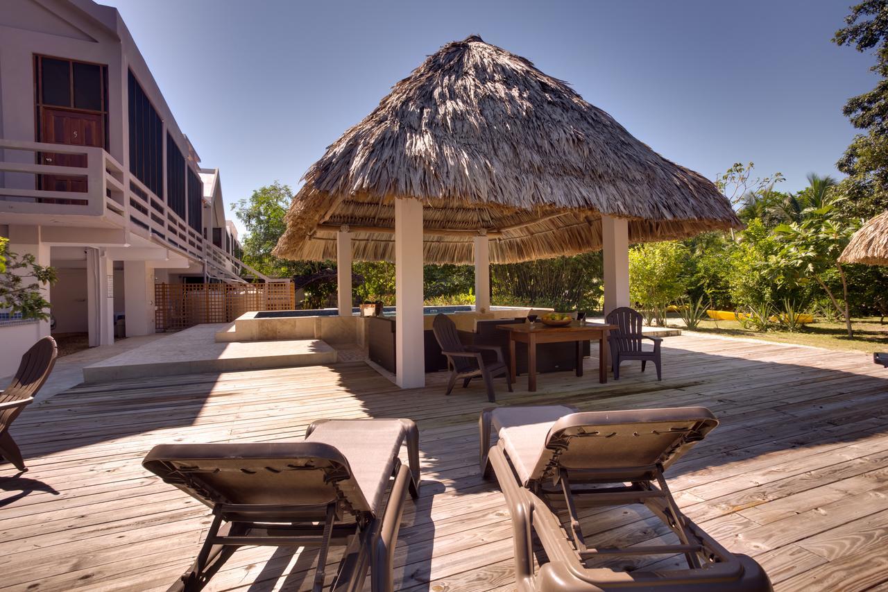 Bayshore Bijou Suites Maya Beach Extérieur photo
