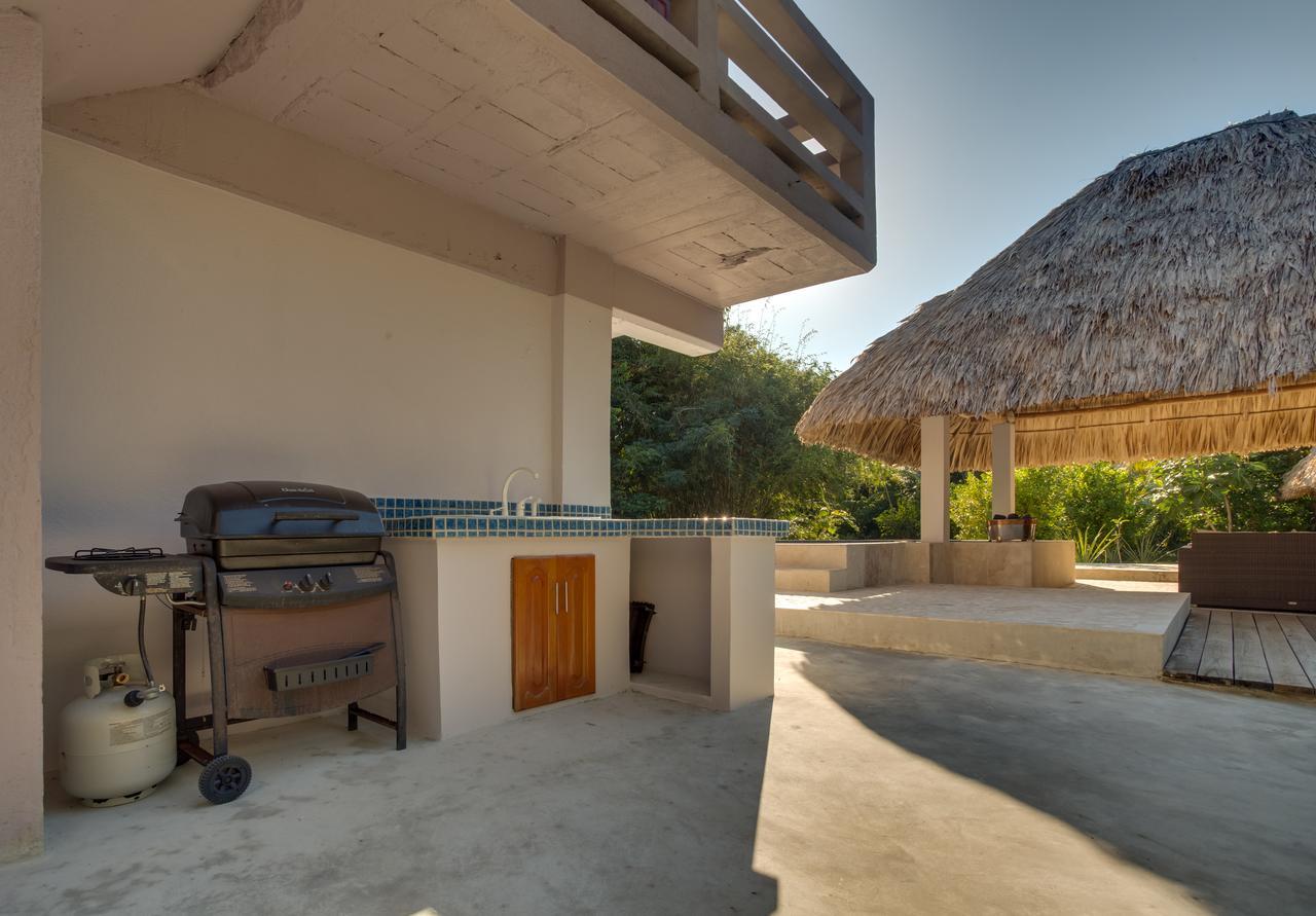 Bayshore Bijou Suites Maya Beach Extérieur photo