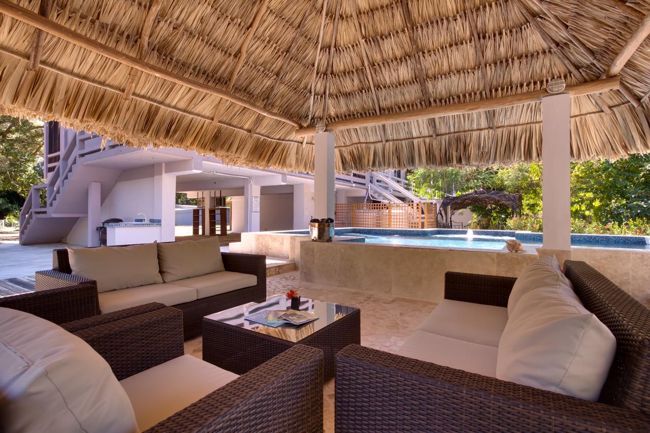 Bayshore Bijou Suites Maya Beach Extérieur photo