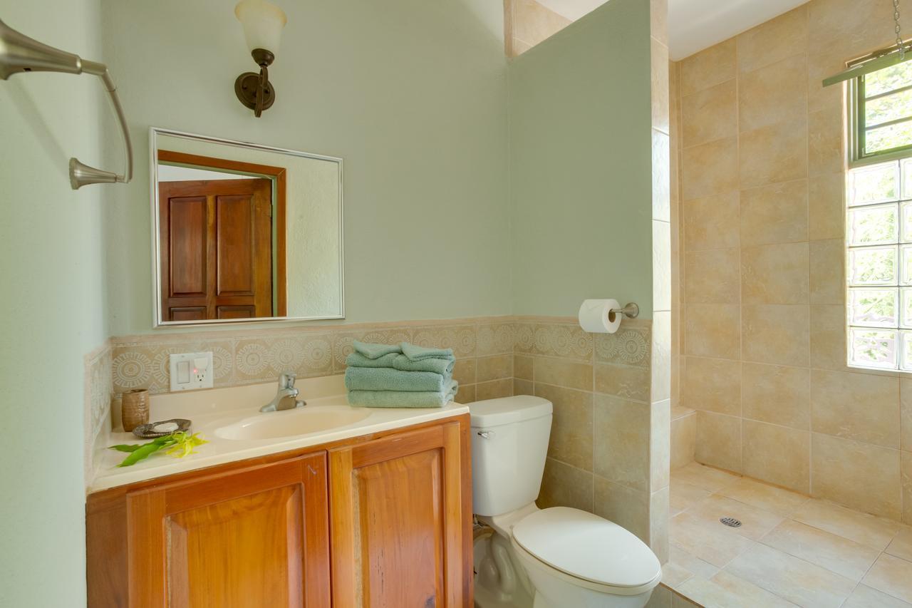 Bayshore Bijou Suites Maya Beach Extérieur photo
