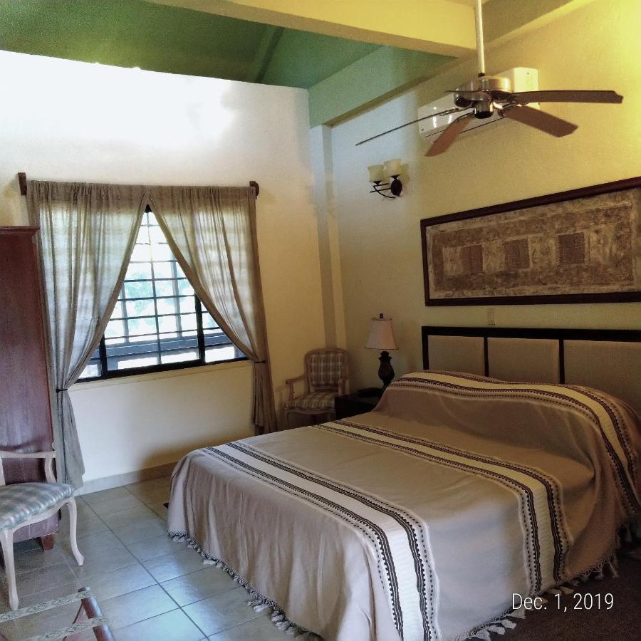 Bayshore Bijou Suites Maya Beach Extérieur photo